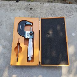 Mitutoyo Micrometer Tool 
