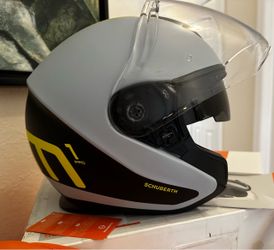 SCHUBERT M1 PRO HELMENT    ( Two Helmets Offer - XL & Small  Sizes )