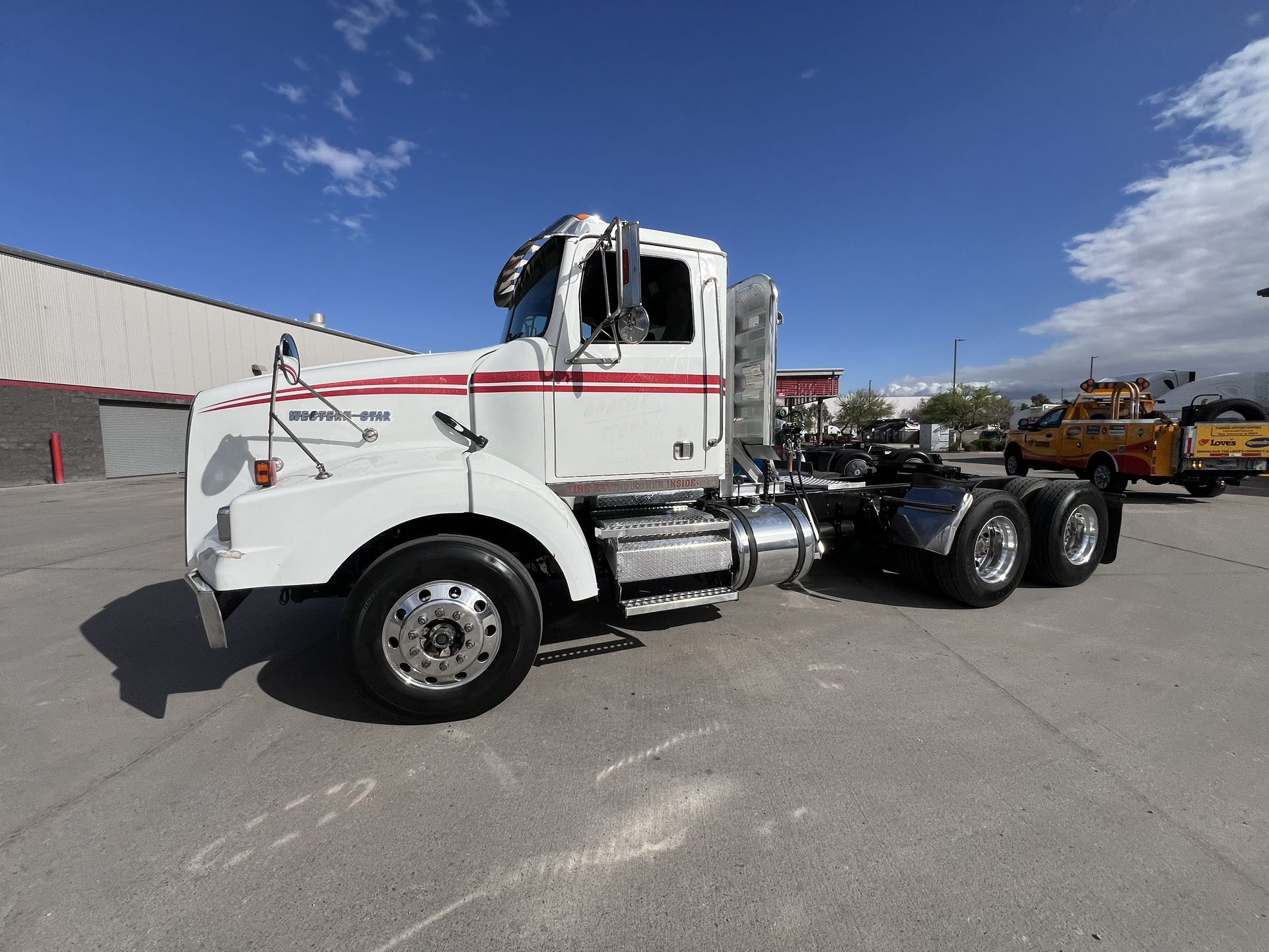 2007 Western Star Tractor with Wet Kit