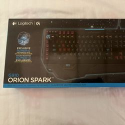 Logitech G910 Keyboard