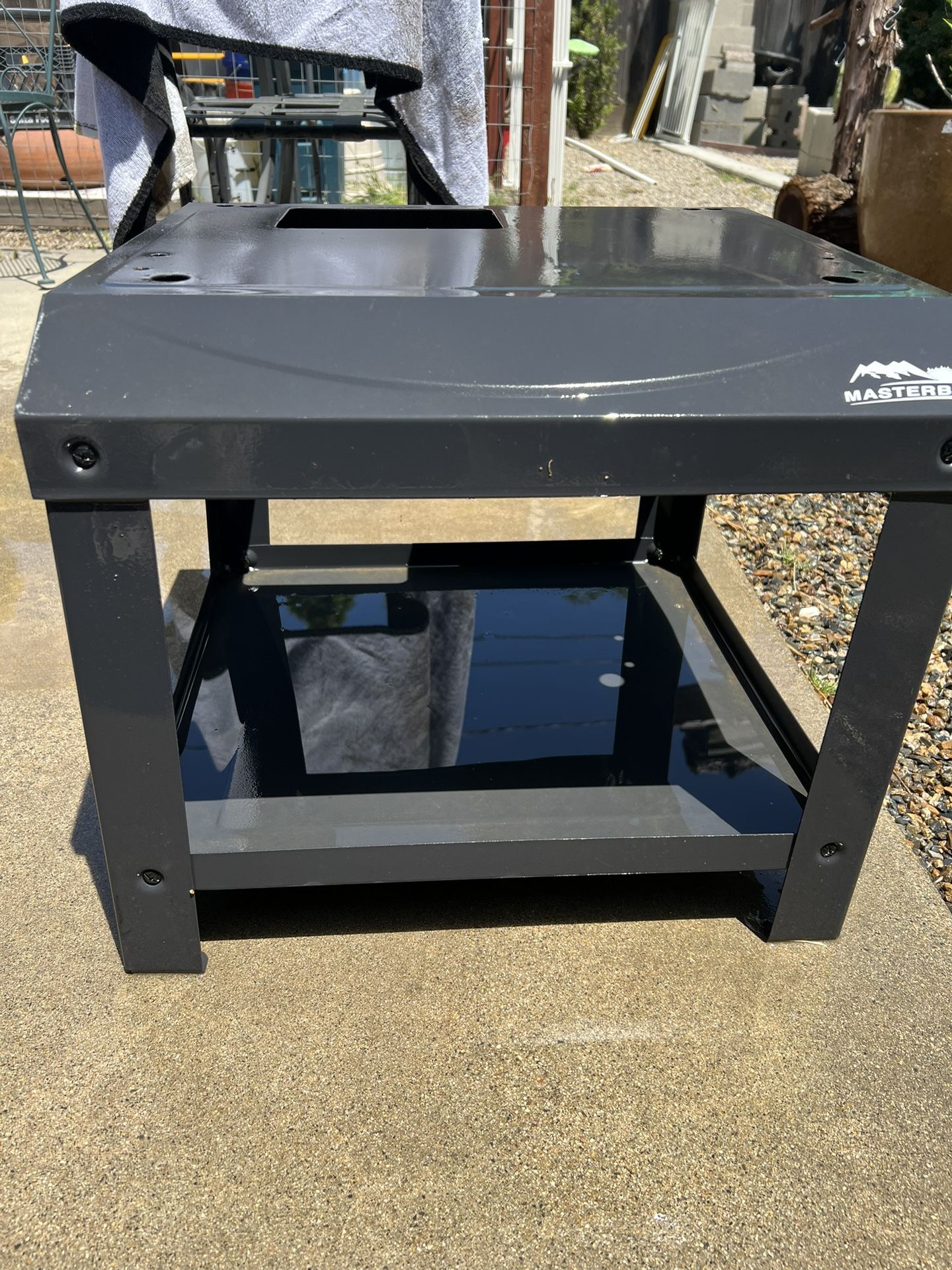 Masterbuilt Electric Smoker Stand for Sale in Visalia, CA - OfferUp