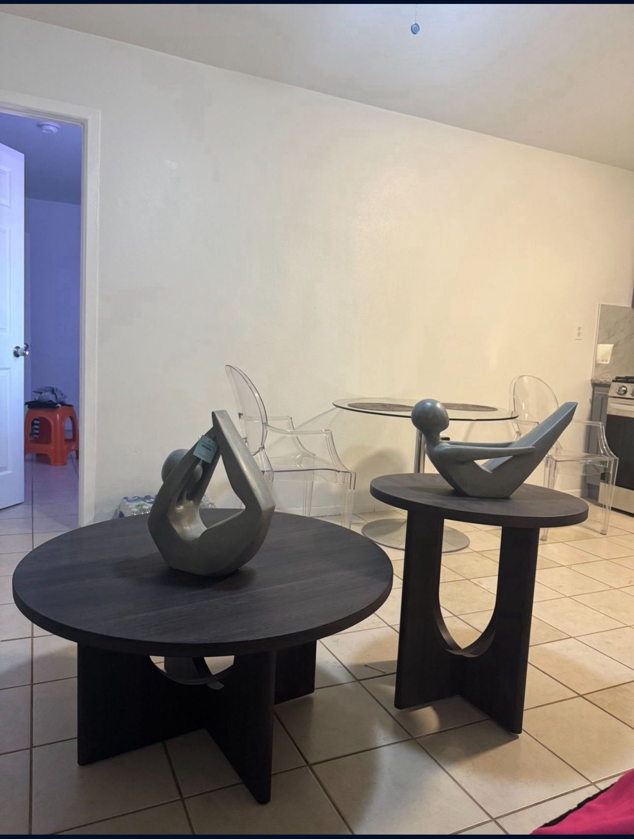 Both Tables And Statues