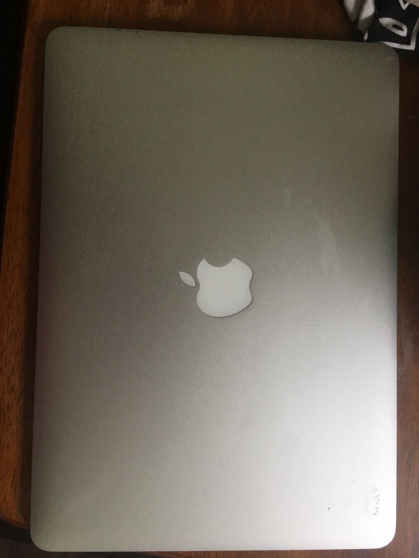 MacBook Air 2010 128gb ssd 2gb ram