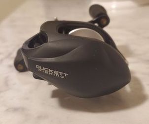 Duckett Fishing 300RBC Right Hand Baitcaster for Sale in Houston, TX -  OfferUp