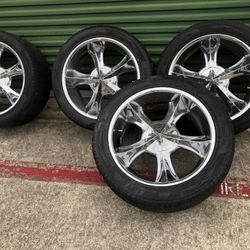 22” 5 Lug Universal Rims & Tires