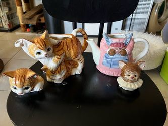 charming vintage ceramic set of cats