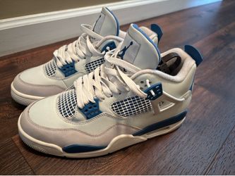 Air Jordan 4 Retro 'Military Blue' 2024