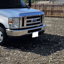 2012 Ford E350 Motorhome Majestic