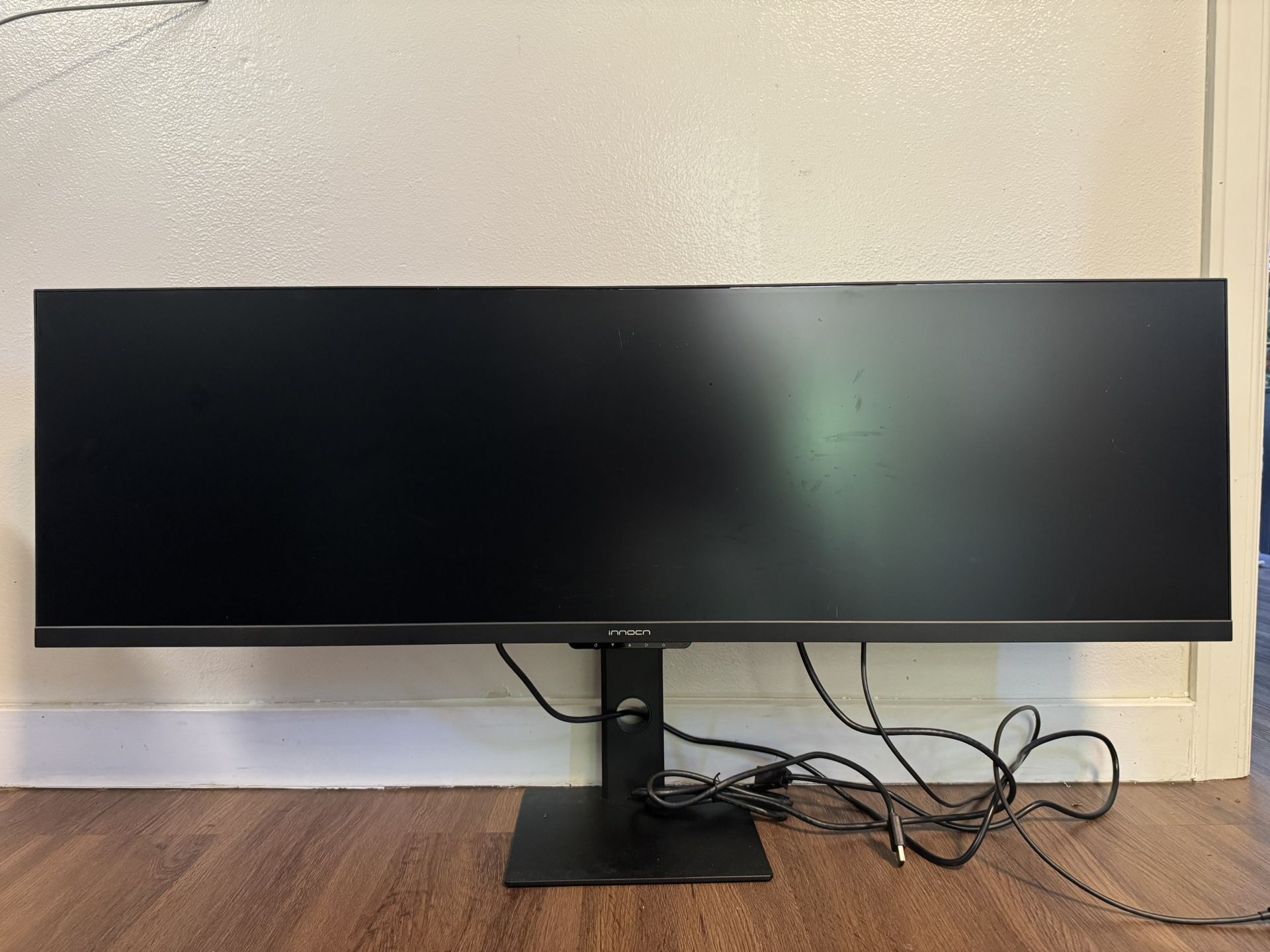 INNOCN Ultrawide Monitor 44”