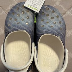 Girl’s Crocs Classic Cutie Denim Look Clog 