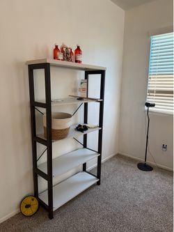 Book shelf