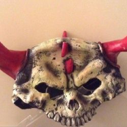 Horned Demon Skull Monster Mask 
