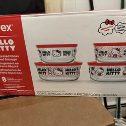 Hello Kitty Decorated Food Storage 