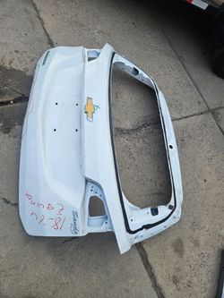 Chevrolet Chevy  Equinox  Tailgate Liftgate Oem  18 to 24