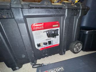 Husky 31” Mobile Job Box Rolling Tool Chest – 50 Gallon Heavy-Duty Storage