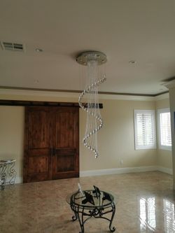 Saint Mossi Crystal Chandelier 