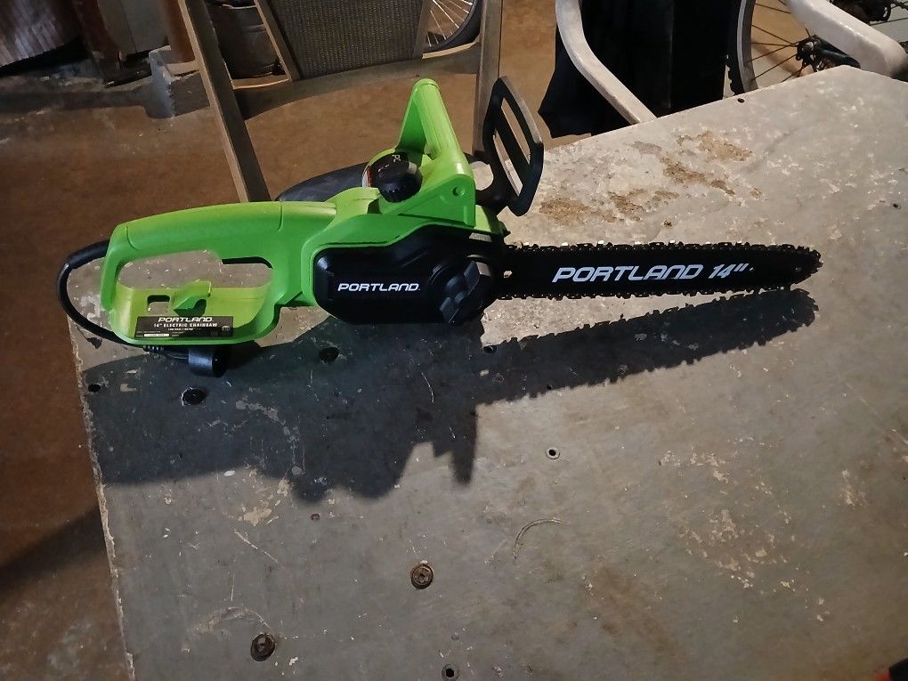 Portland 14" Electric Chain Saw