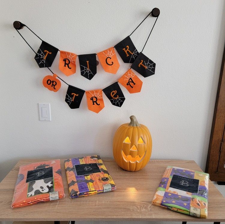 Halloween Indoor Bundle LOT