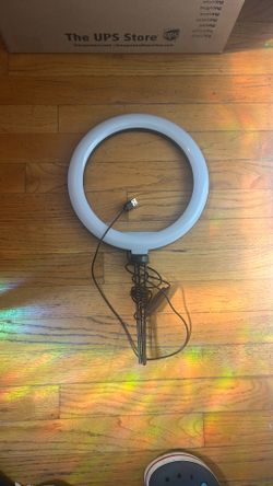 Ring light