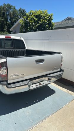 2008. Toyota tacoma. Tail gate.   Parts