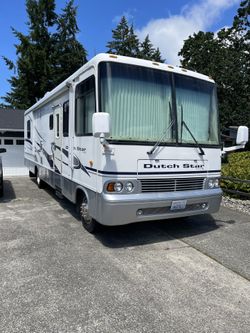 2002 Newmar 36ft. 2 Slides. Super Clean Lots Of Extras. 