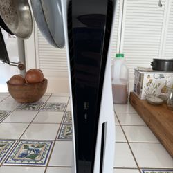 Ps5 Disc Version + 1 Controller