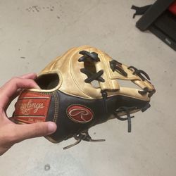 Used Rawlings Heart Of The Hide