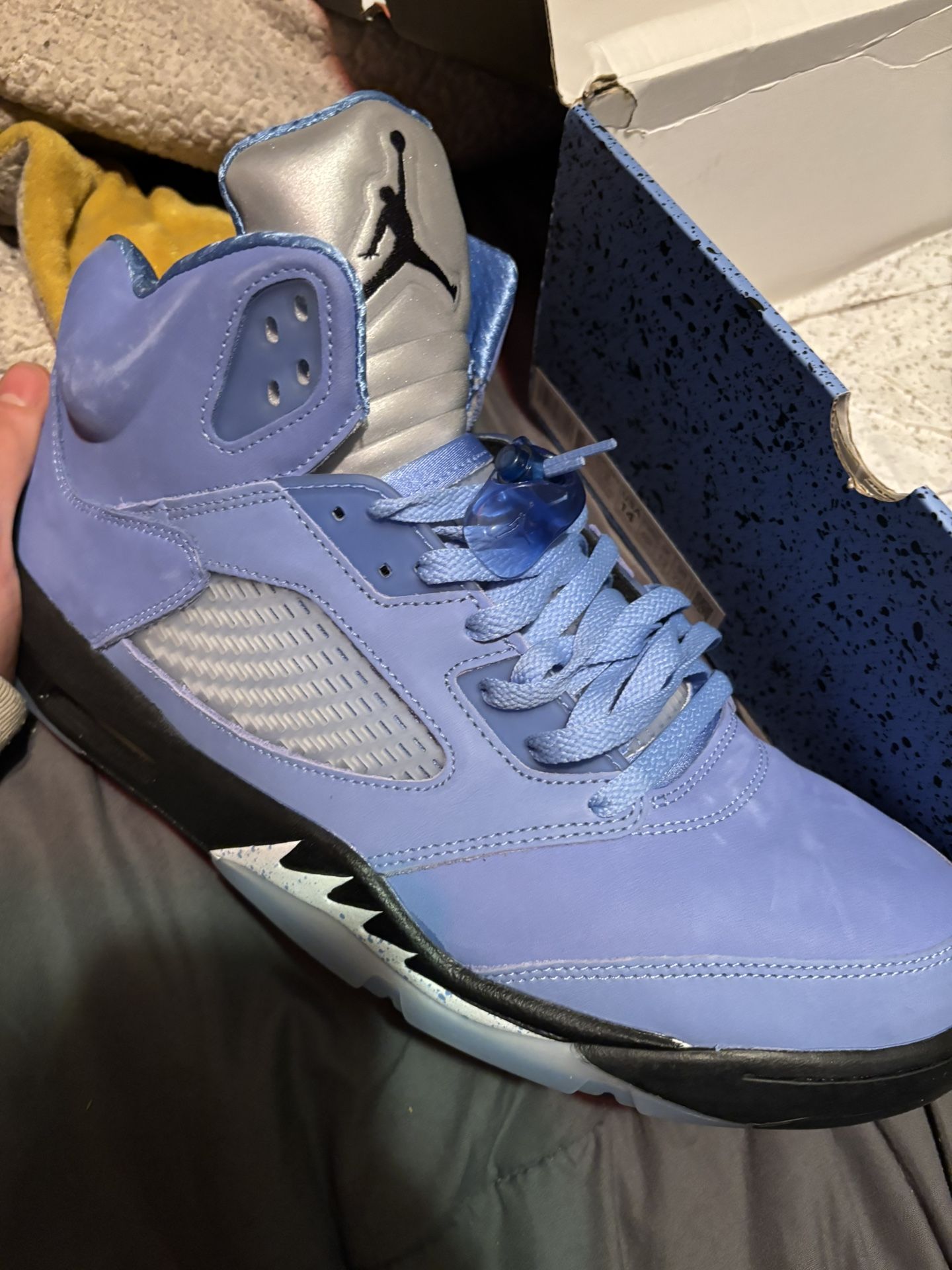 Jordan 5s  Unc
