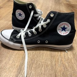 Converse High Top | Size Men’s 9 US