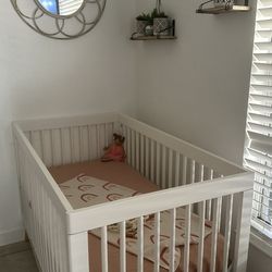 Baby Crib With Mattress ONO