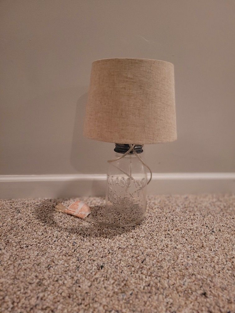 Mason Jar Table Lamp