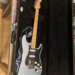 Fender Stratocaster Electric Guitar 