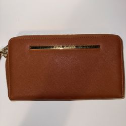 STEVE MADDEN tan Faux Leather silver Zip Around Wristlet Credit Card Wallet