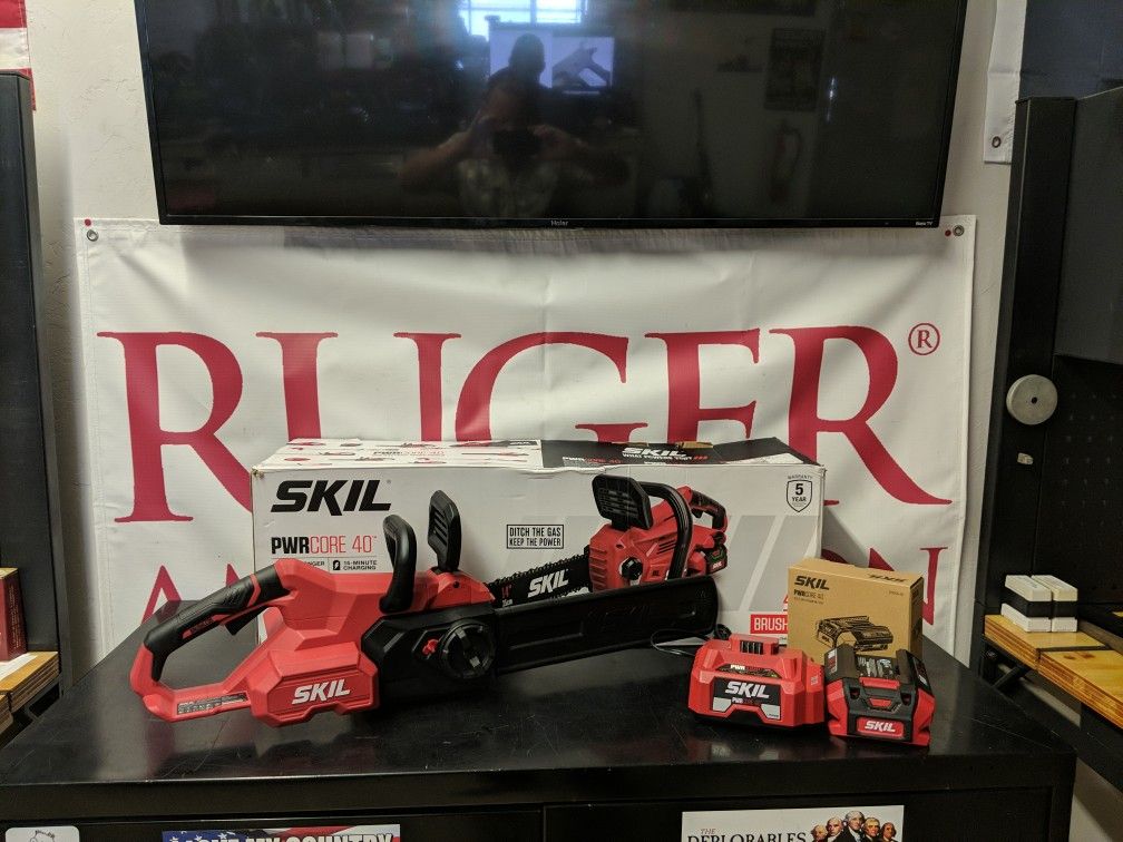 Skill Power Core 40 Chainsaw 14-in 40 Volt Brushless New