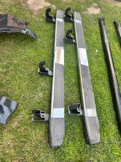 2020-2025 Silverado 2500hd steps