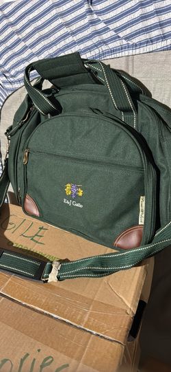 Gallo wine picnic bag