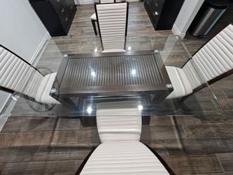 Glass dining room table