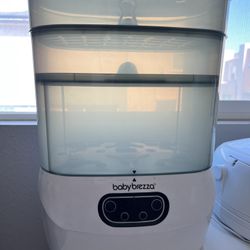 Baby Brezza Sterilizer 