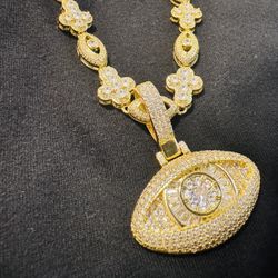 Luxury Gold & Diamond-Inspired Jewelry Set – Pendant, Necklace & Bracelet