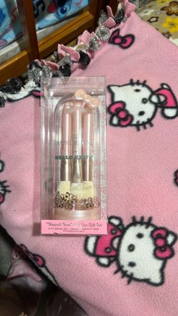 Hello kitty brushes