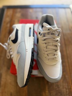 Nike Air Max 1 Sneakers