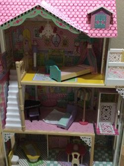 Doll House