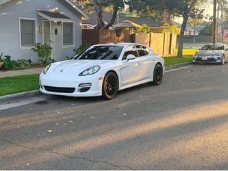 2011 Porsche Panamera White with Black Wheels