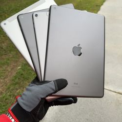 iPads 5 / 6 / 8 / Pro