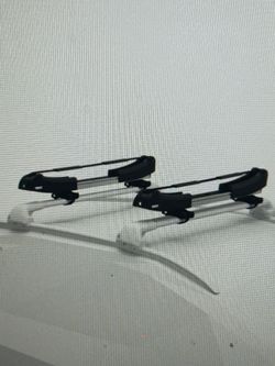 Thule Roof Rack Cross Bars – Set of 2