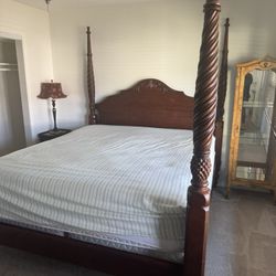 Queen Bedroom Set