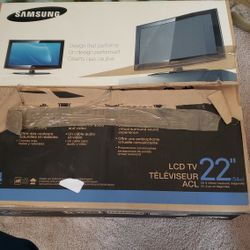 Samsung TV 22" Great Price 