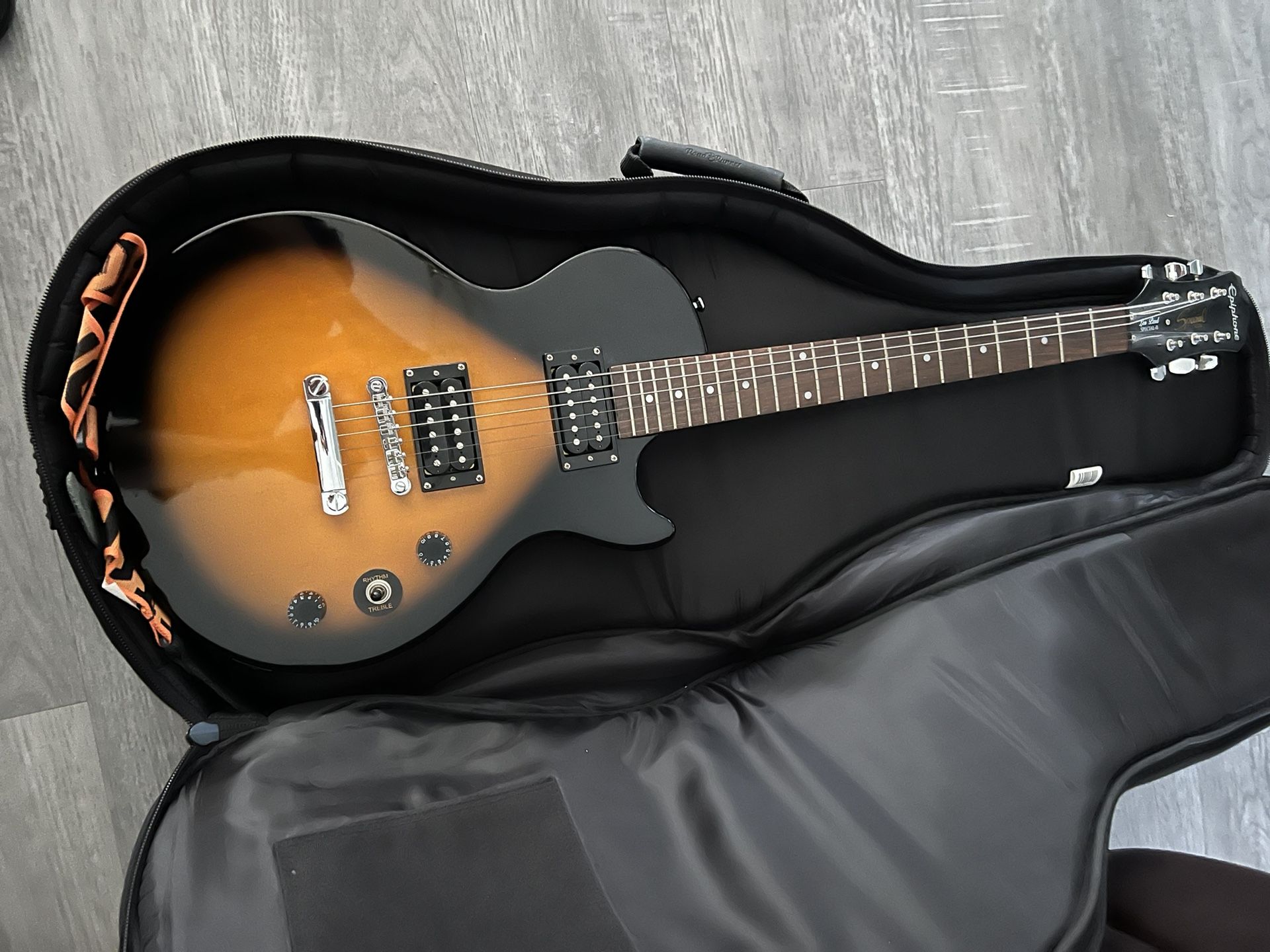 Epitone Guitar with Road Runner Case will be available 9/07/25