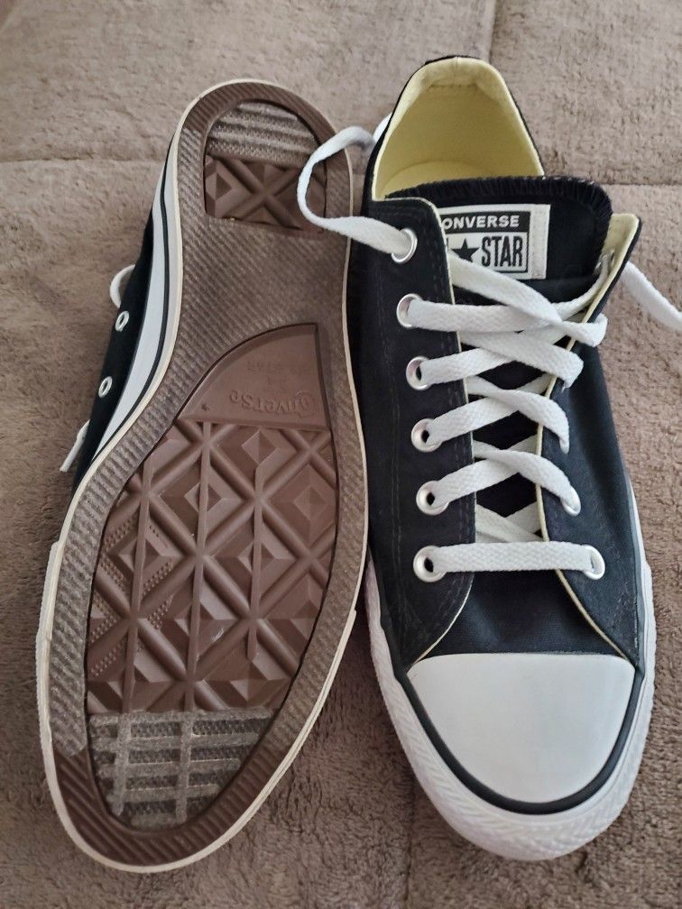 Converse Size 8 Men's