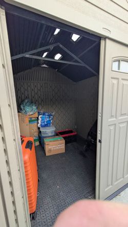Storage shed - $250 - OBO - Medium size